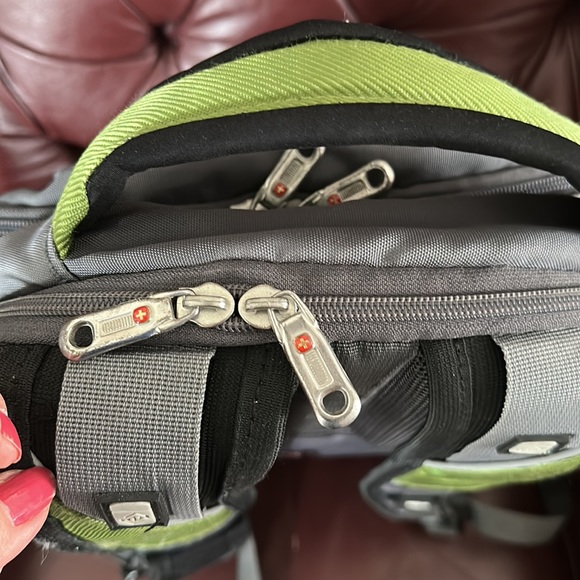 K-Swiss backpack - Picture 5 of 9